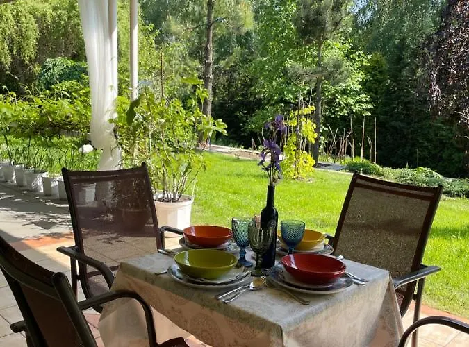 ゲストハウス Biblijne Ogrody